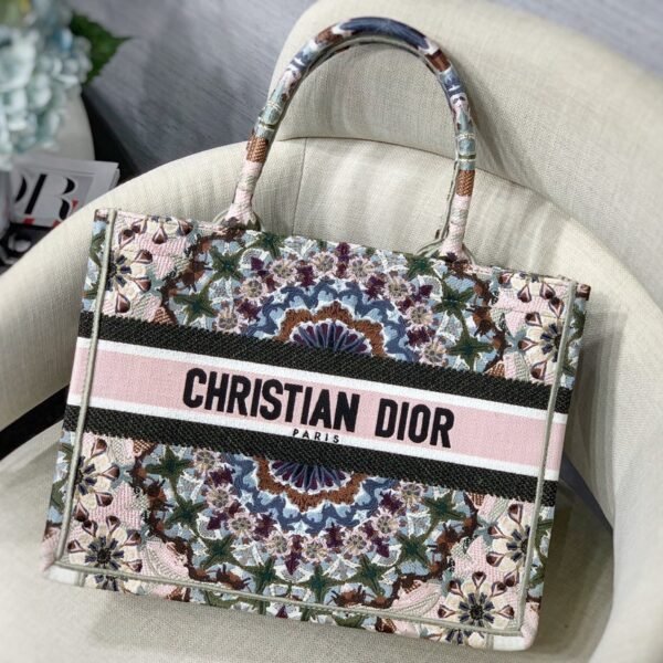 Diro Small Book Tote-36.5CM