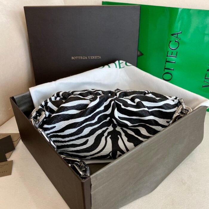 Bottega Veneta The Chain Pouch-31*12*16cm