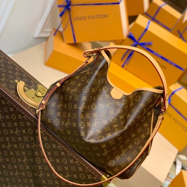 Louis Vuitton Graceful Handbags-52* 30* 20CM