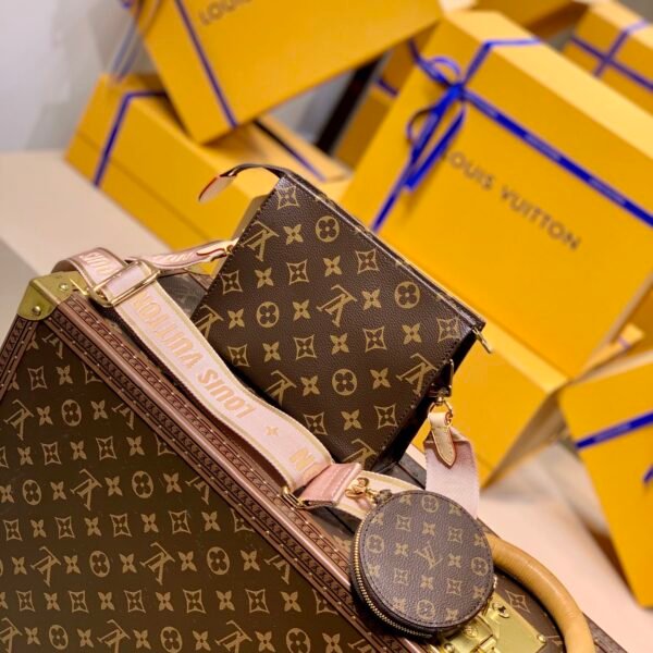 Louis Vuitton M47546 Toiletry Handbags- 26-19.0×15.0x6CM