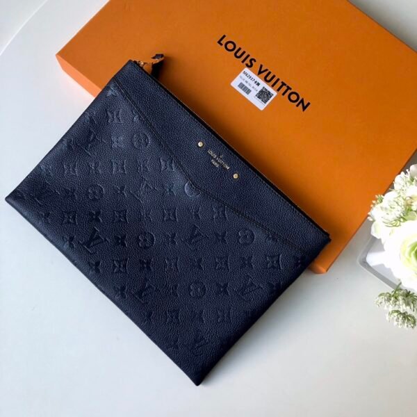 Louis Vuitton Pouch-29.5×21CM