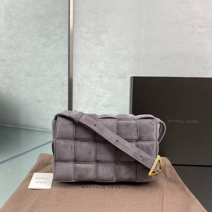 Bottega Veneta Padded Cassette Bag-26*18*8CM
