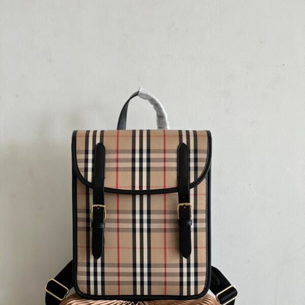 Burberry ECconyl Vintage Backpack-26*9*30CM