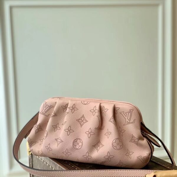 Louis Vuitton Scala Handbags-23*12.5*5CM