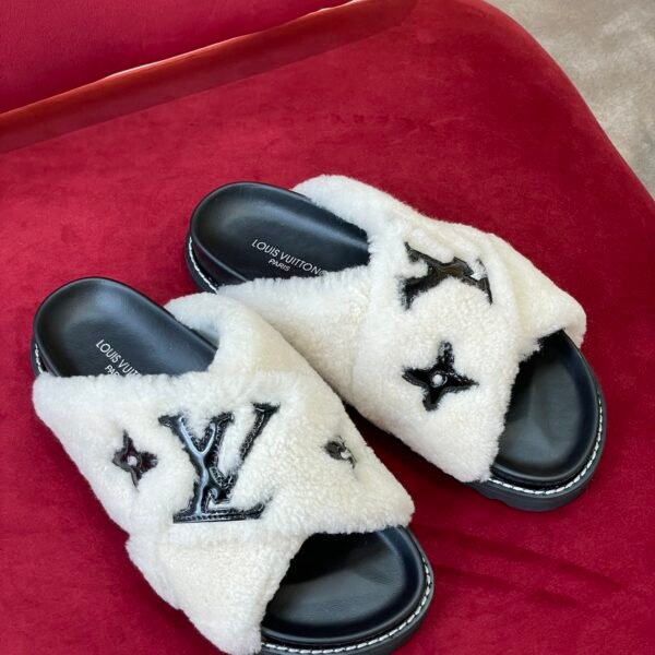 Louis Vuitton Paseo Sandals