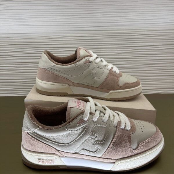 FENDI Sneakers